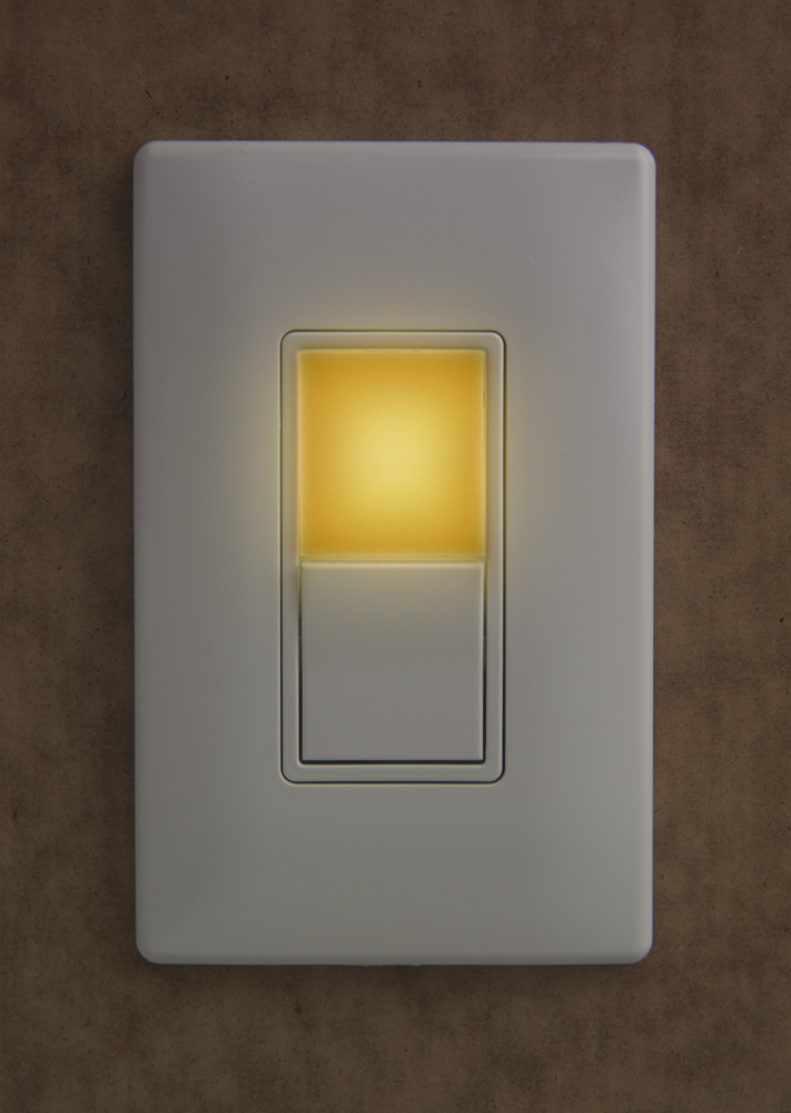 radiant? Single-Pole/3-Way Switch with Amber LED Night Light