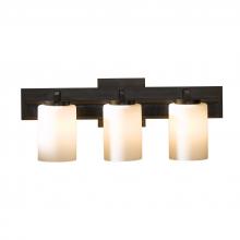 Hubbardton Forge - Canada 206303-SKT-05-GG0188 - Ondrian 3 Light Horizontal Sconce